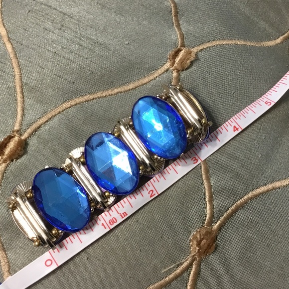 Large Blue Stones Stretchy Bracelet BOGO - Picture 3 of 3
